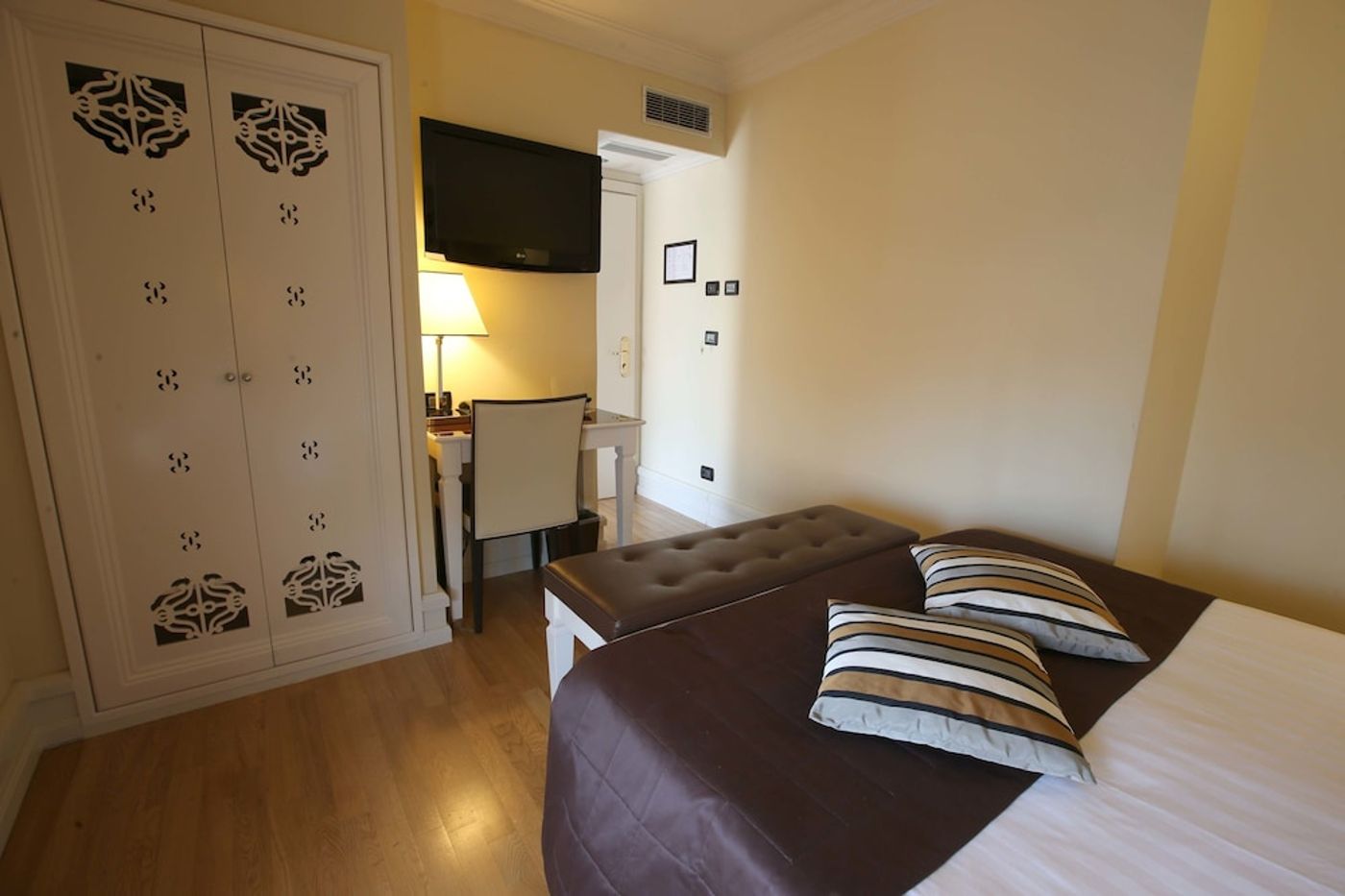 expedia-3158989-20