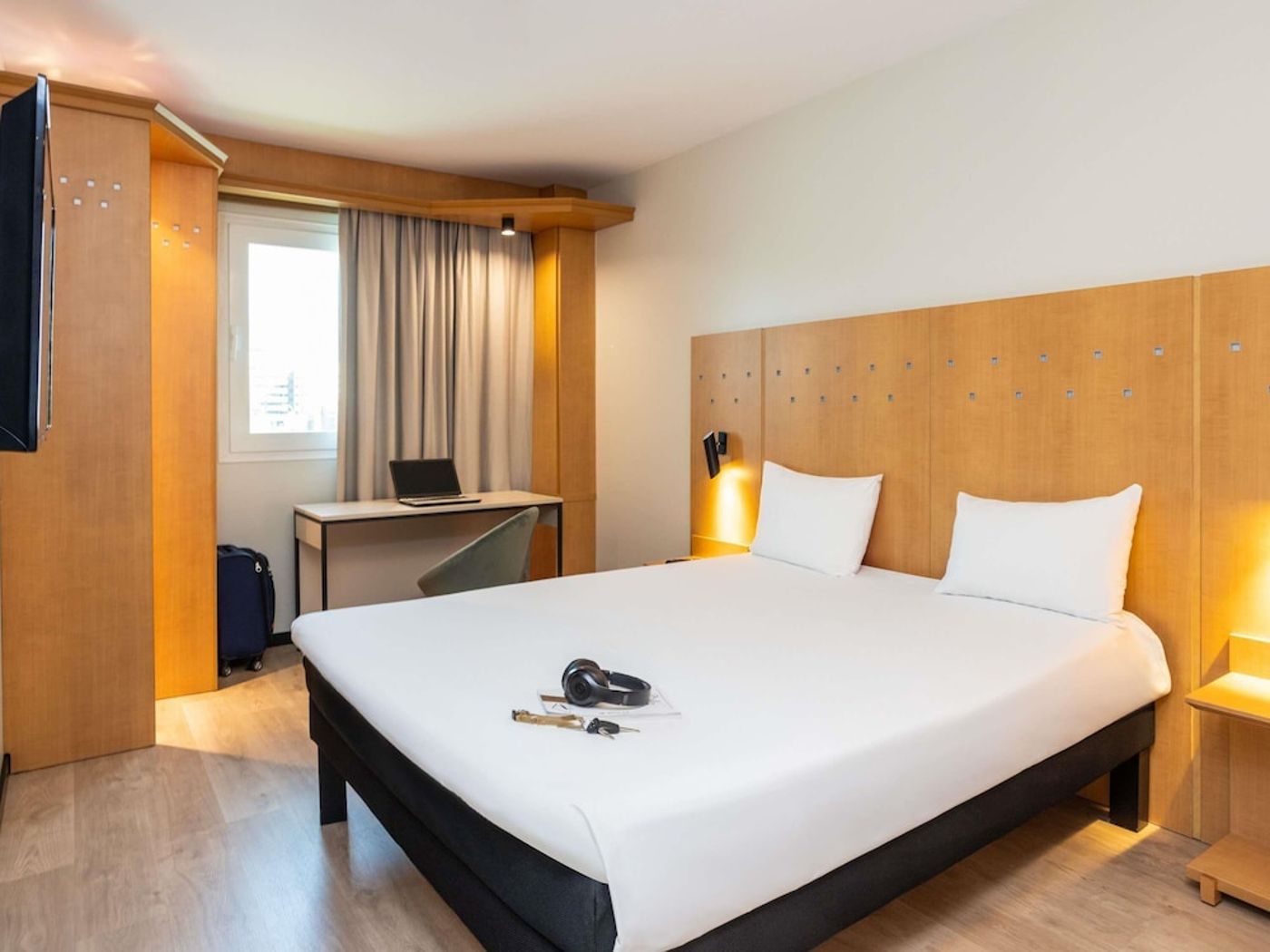 expedia-3165036-1