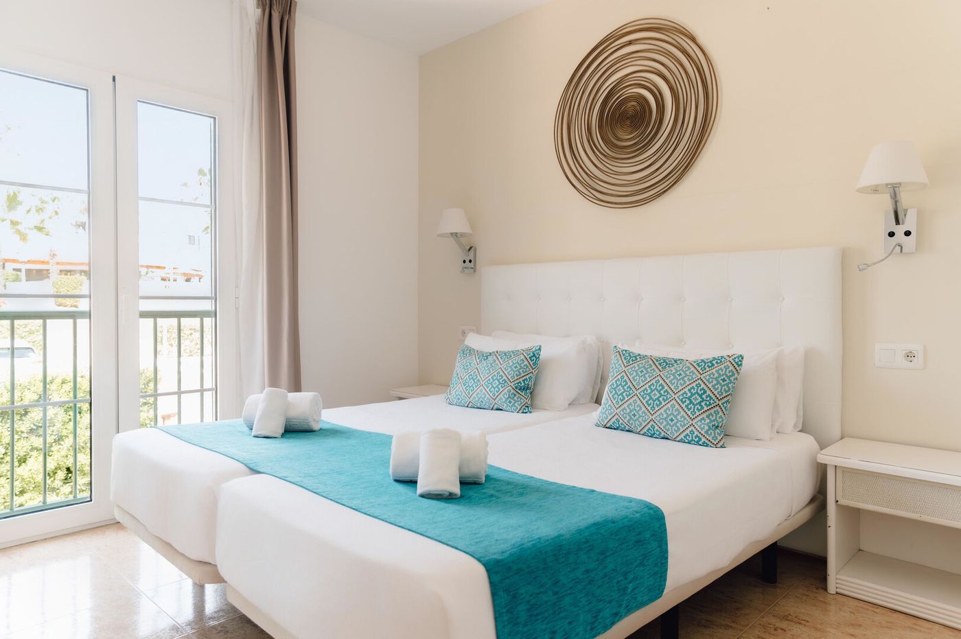 14.04.26 BlueSea Marina Parc