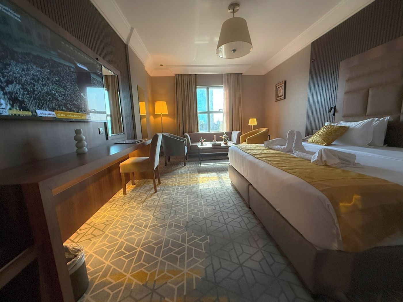 expedia-3161893-10