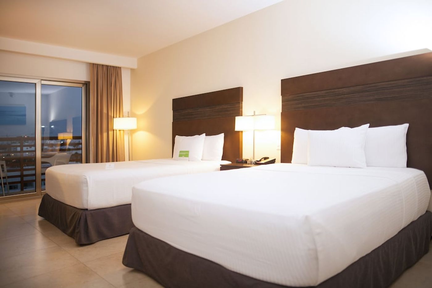 expedia-3166537-19