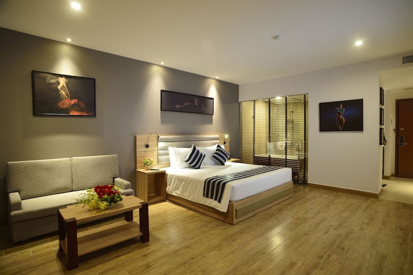 expedia-3163144-25