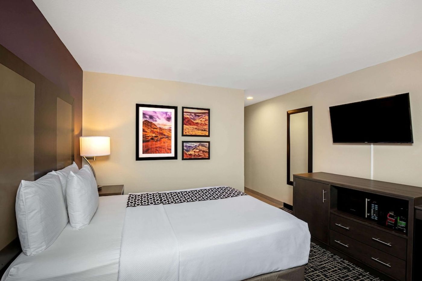 expedia-3160855-18