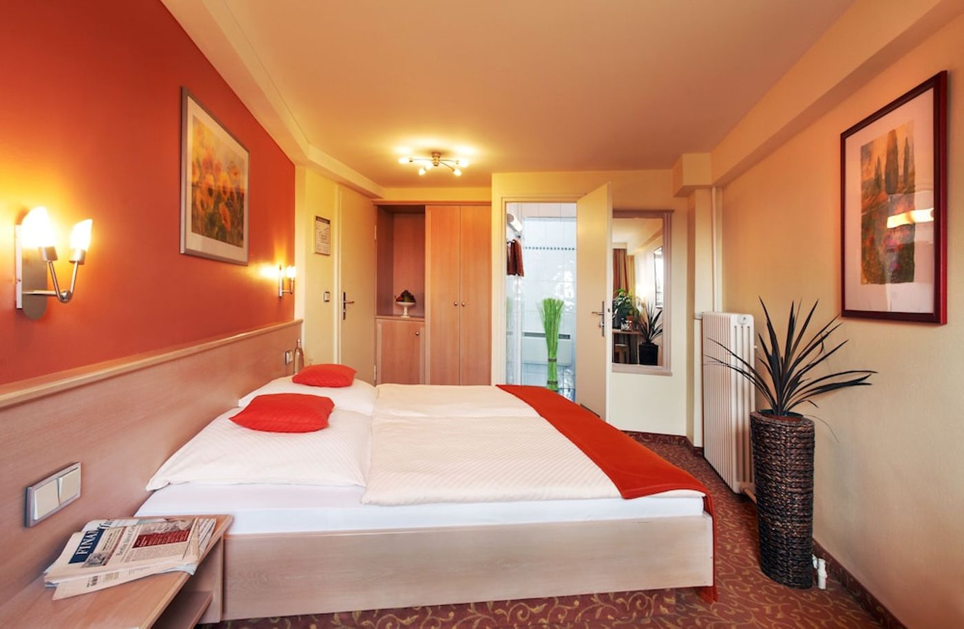 expedia-3159932-13