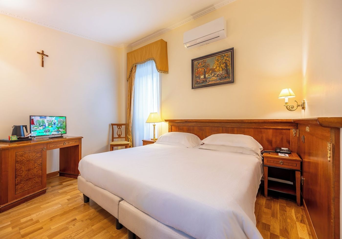 expedia-3161945-14