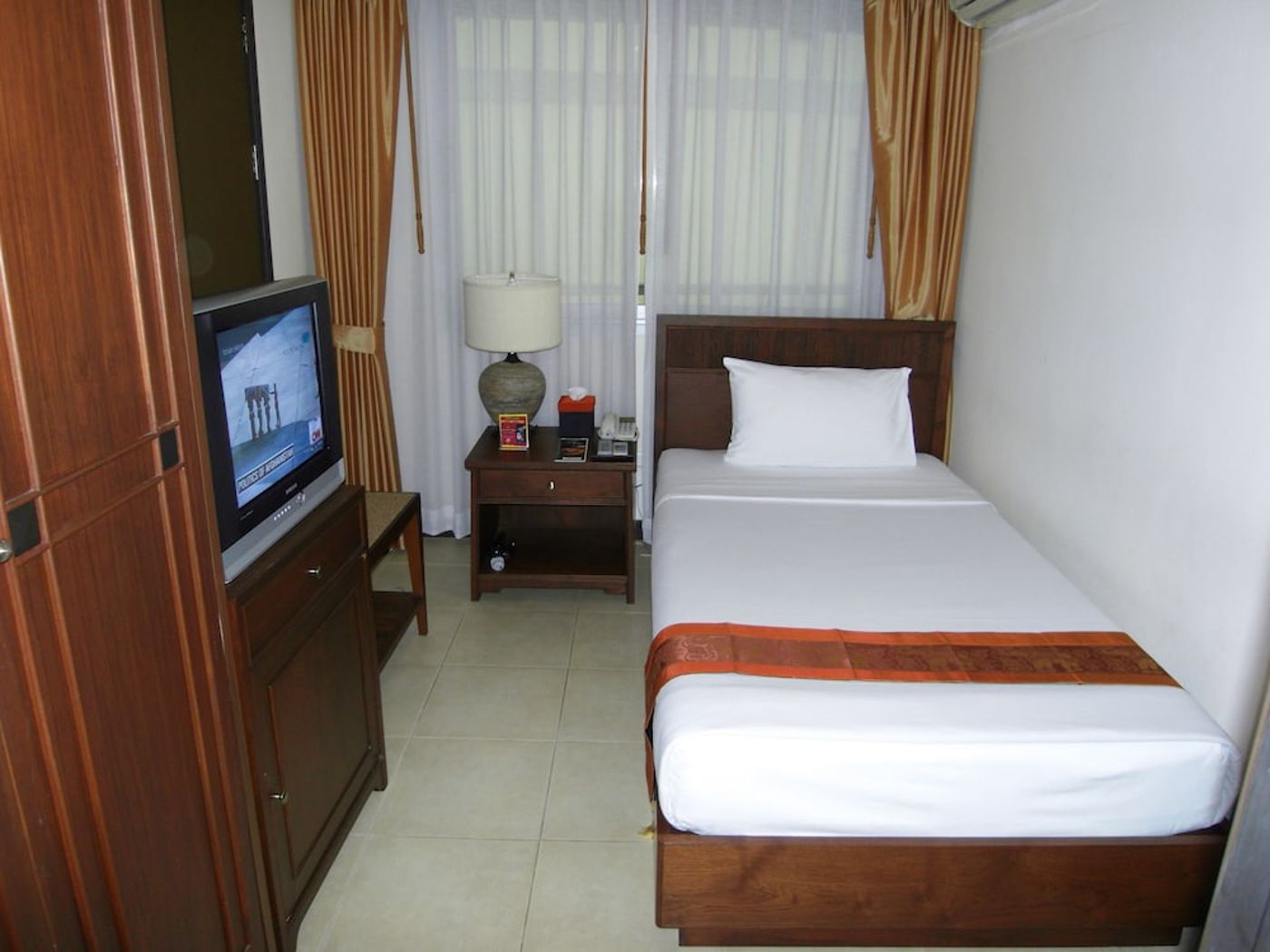 expedia-3162772-15