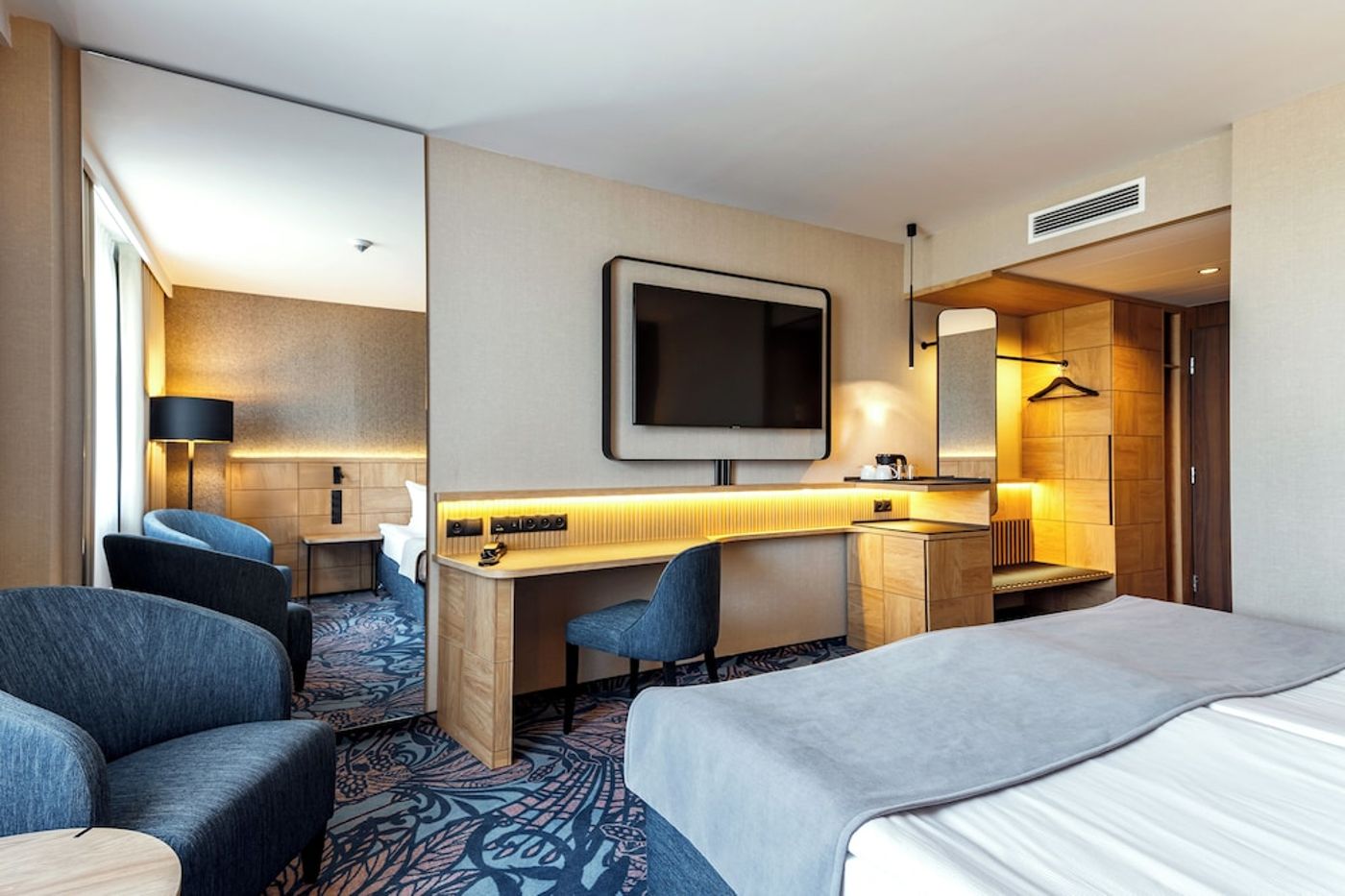 expedia-3166034-24