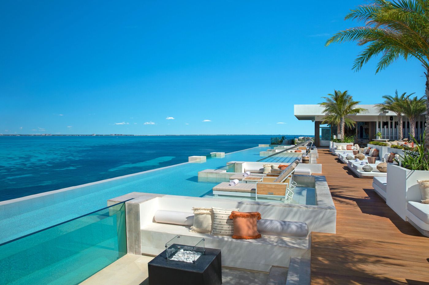 Impression Isla Mujeres by Secrets - Adults Only 16.09