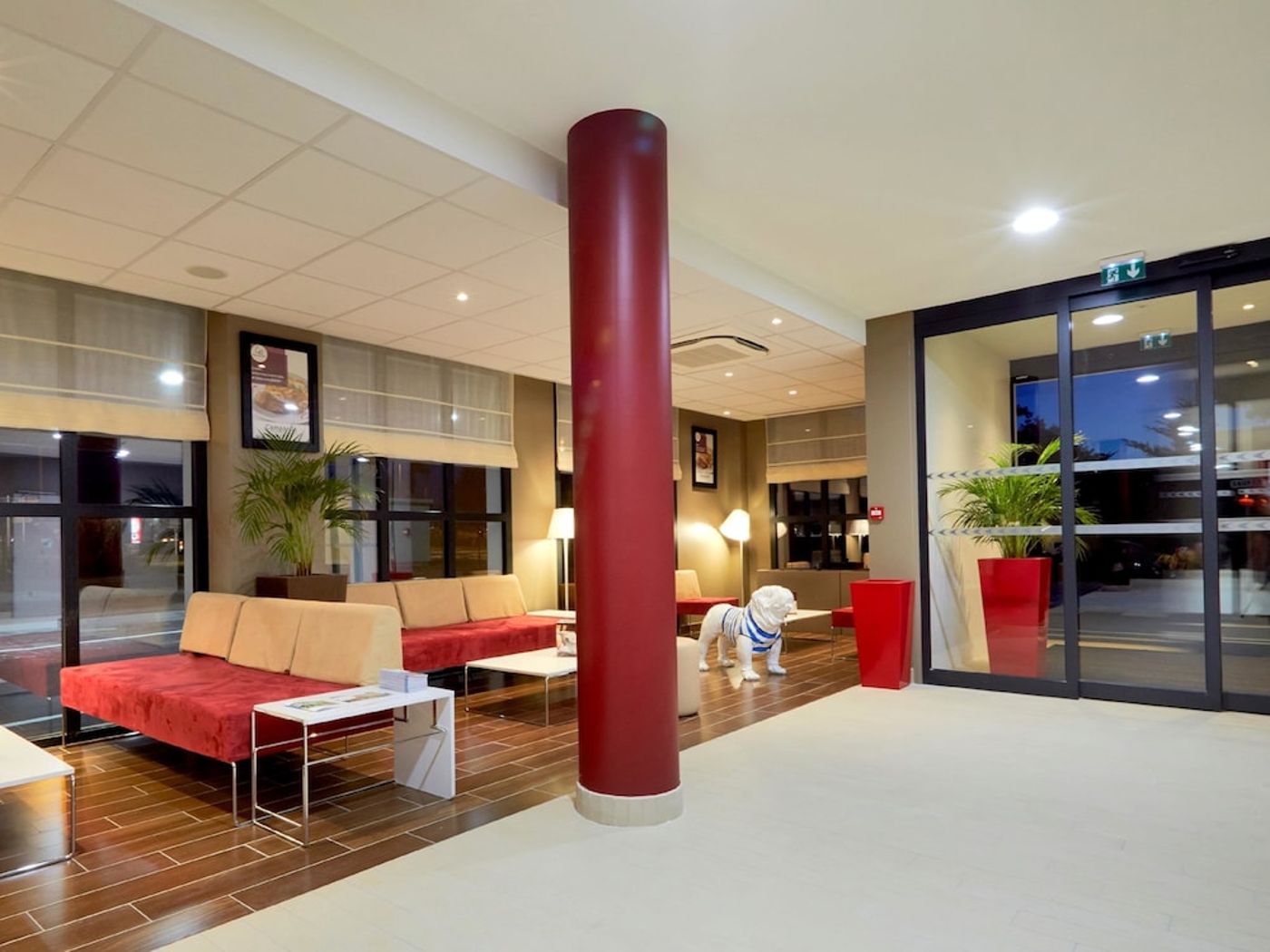 expedia-3159755-12