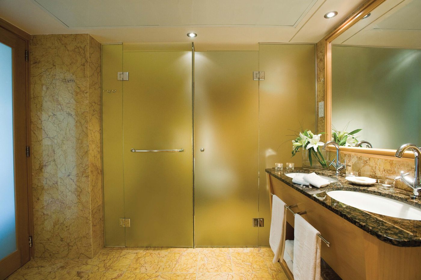 Asimina Suites 