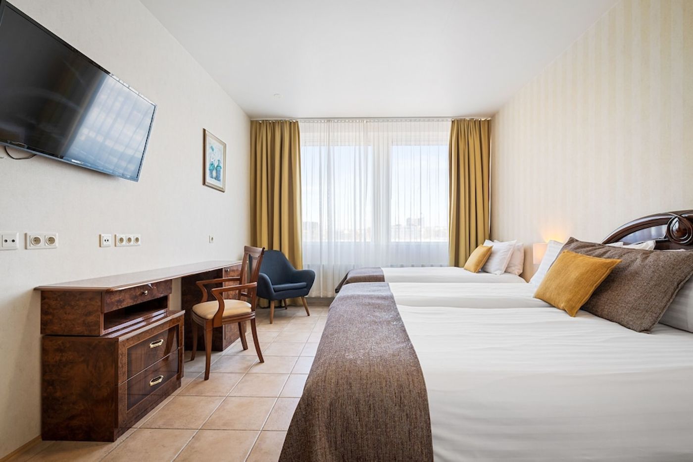 expedia-3166164-4