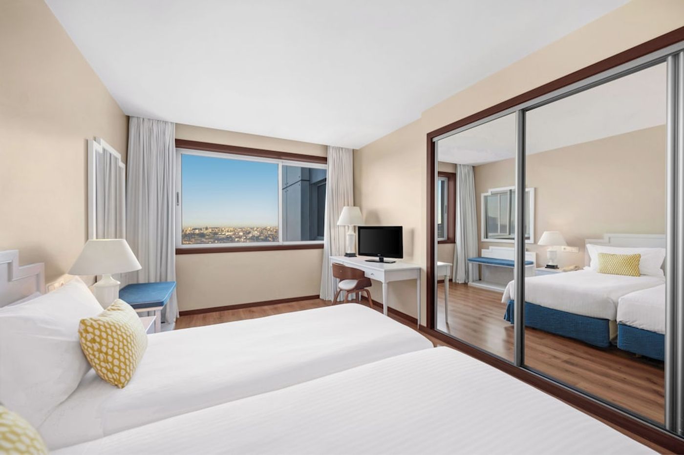 expedia-3156937-12