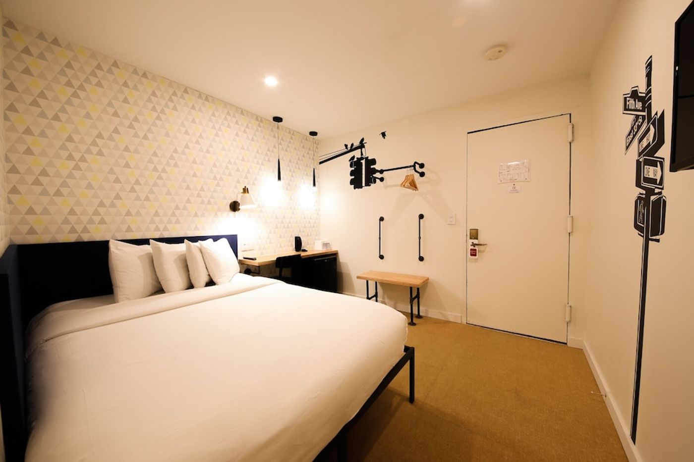 expedia-3162460-10