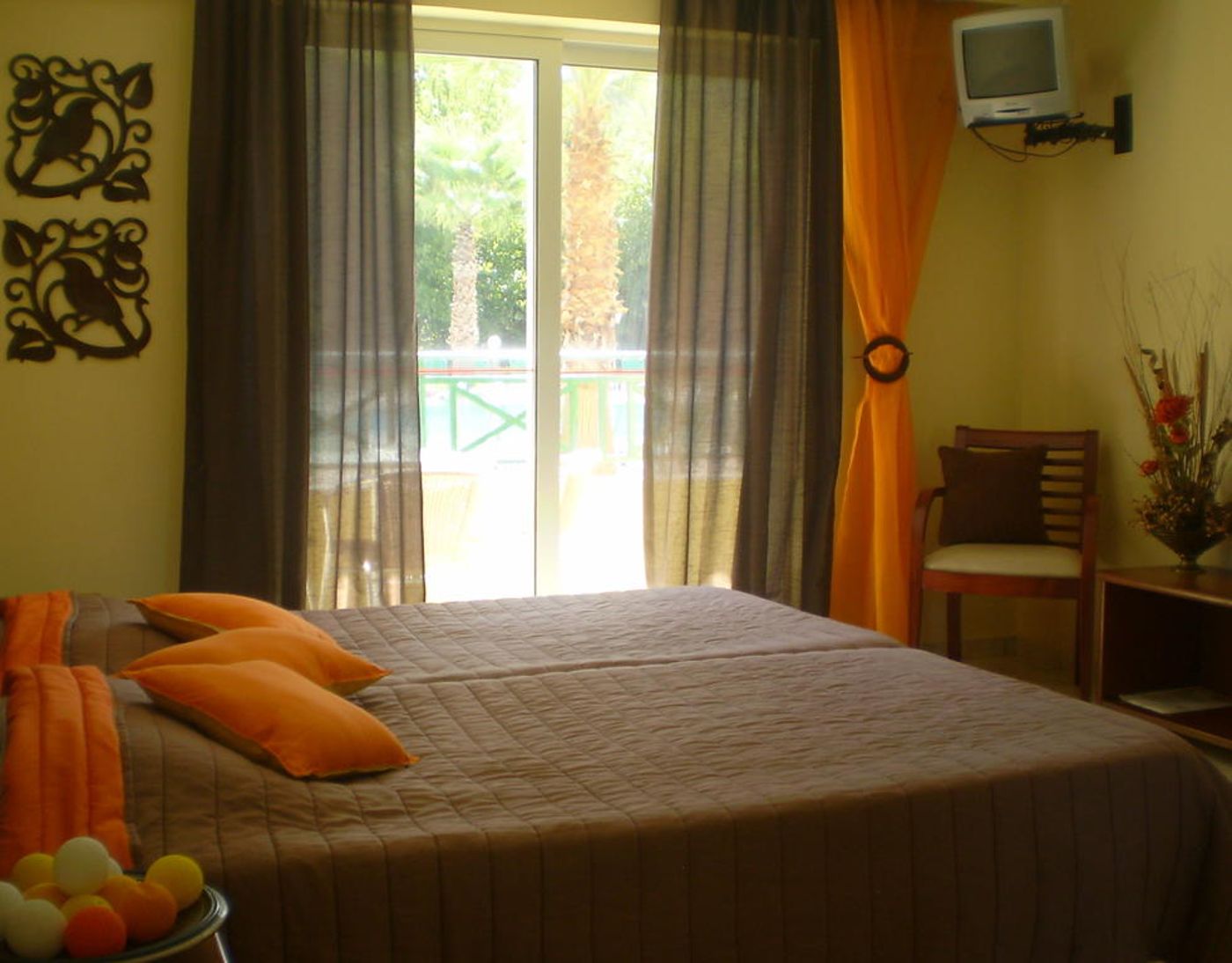 24.04.26 Damia Hotel