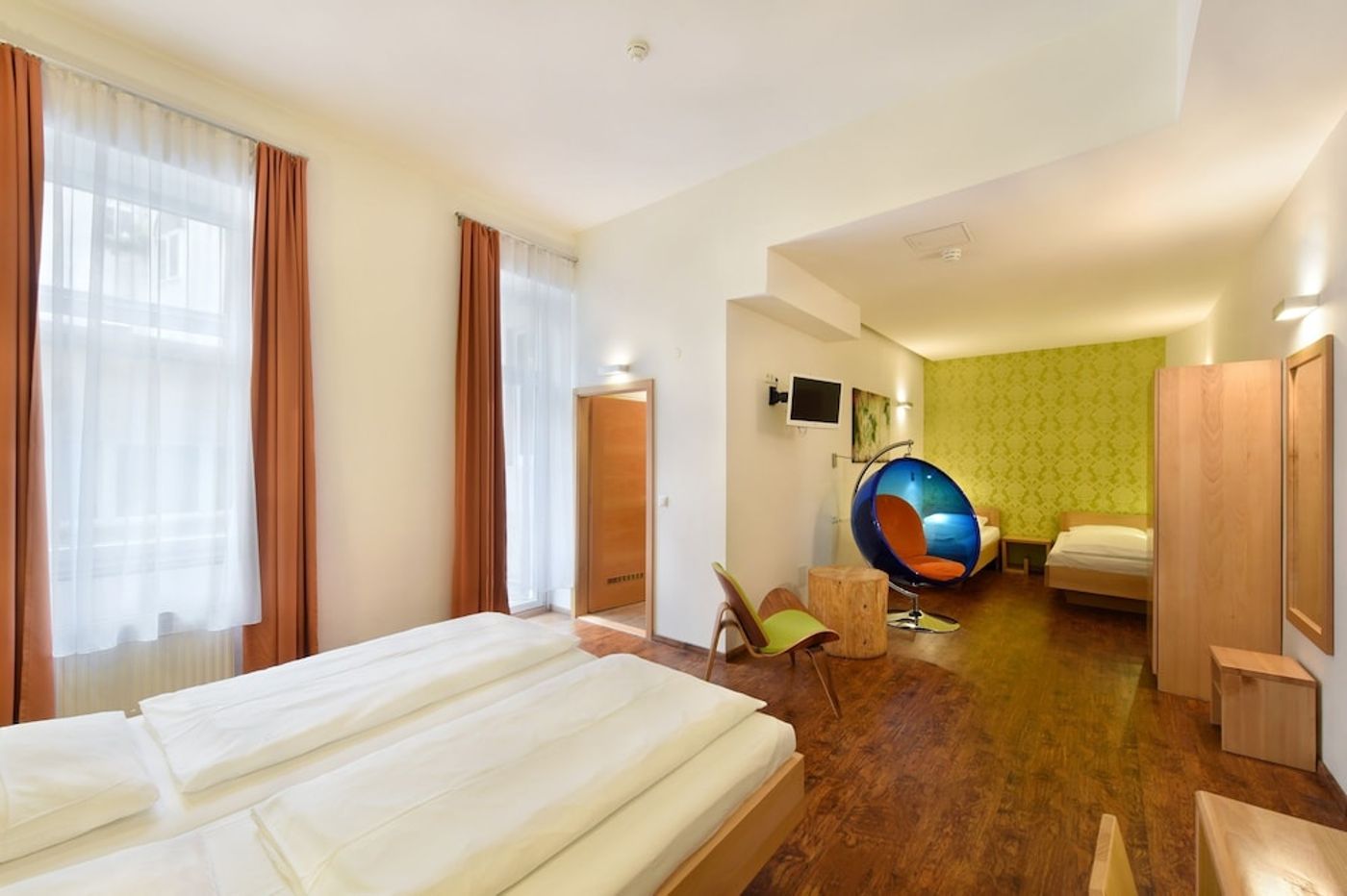 expedia-3163953-22