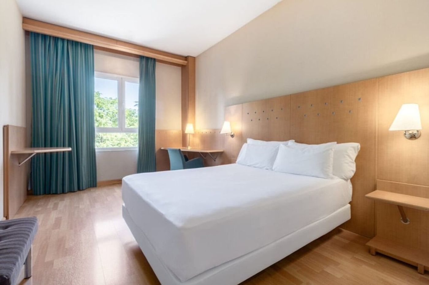 expedia-3160891-8