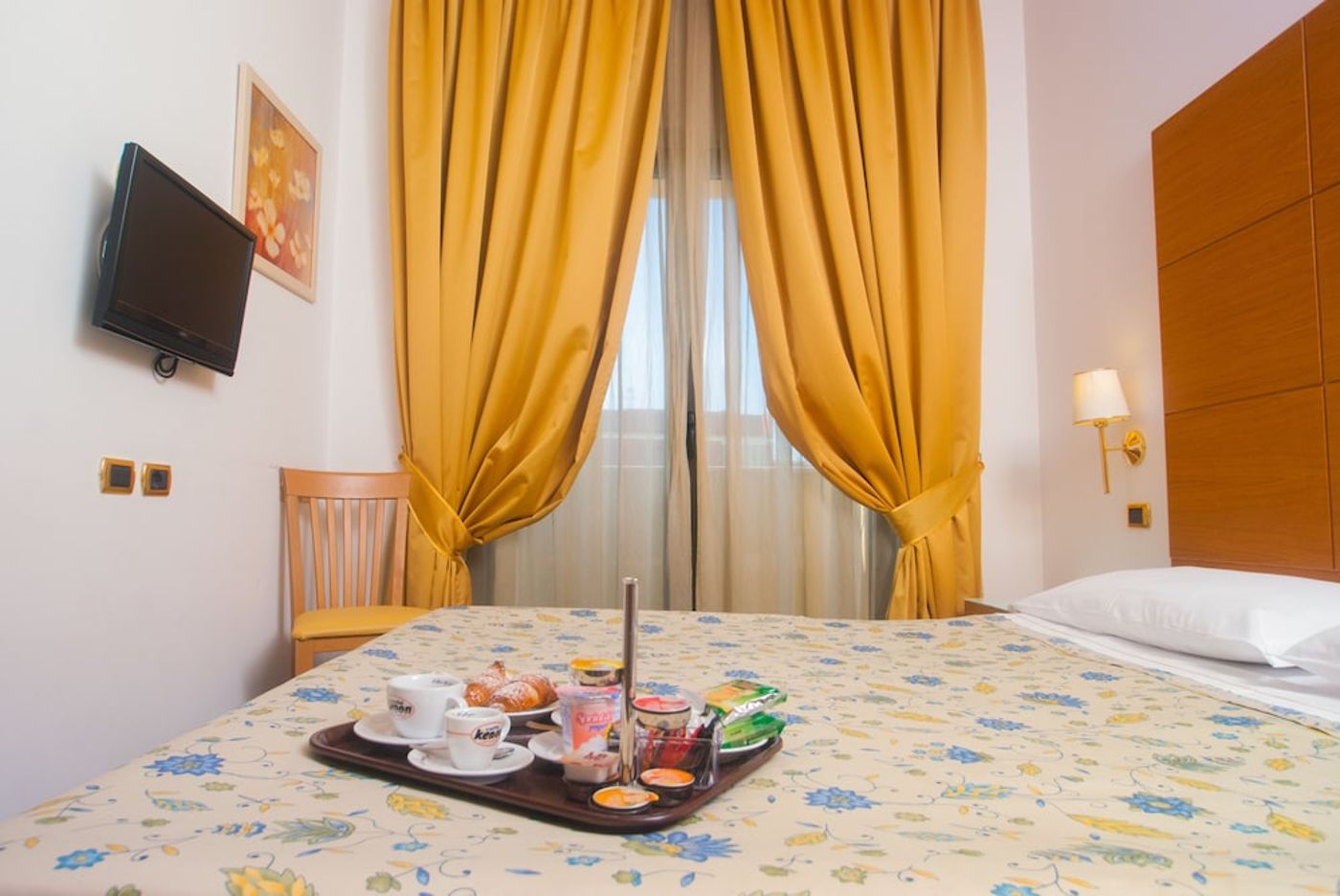 expedia-3163710-2
