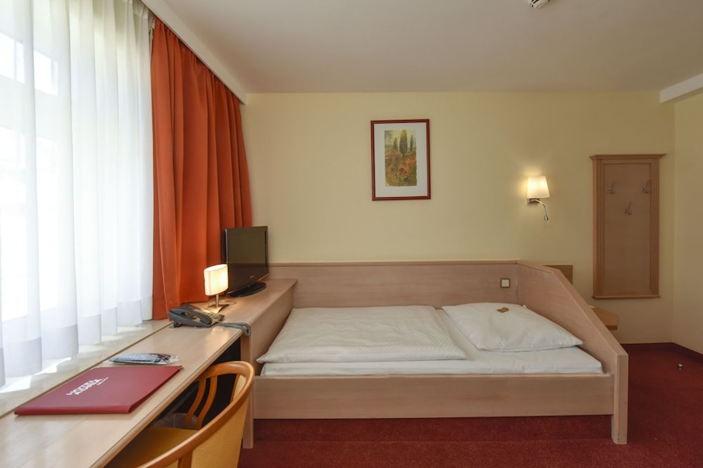 expedia-3159932-21