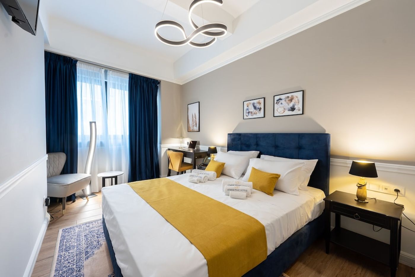 expedia-3165797-4