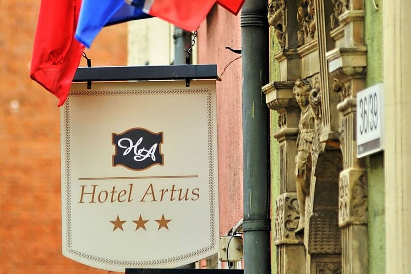 expedia-3161744-5