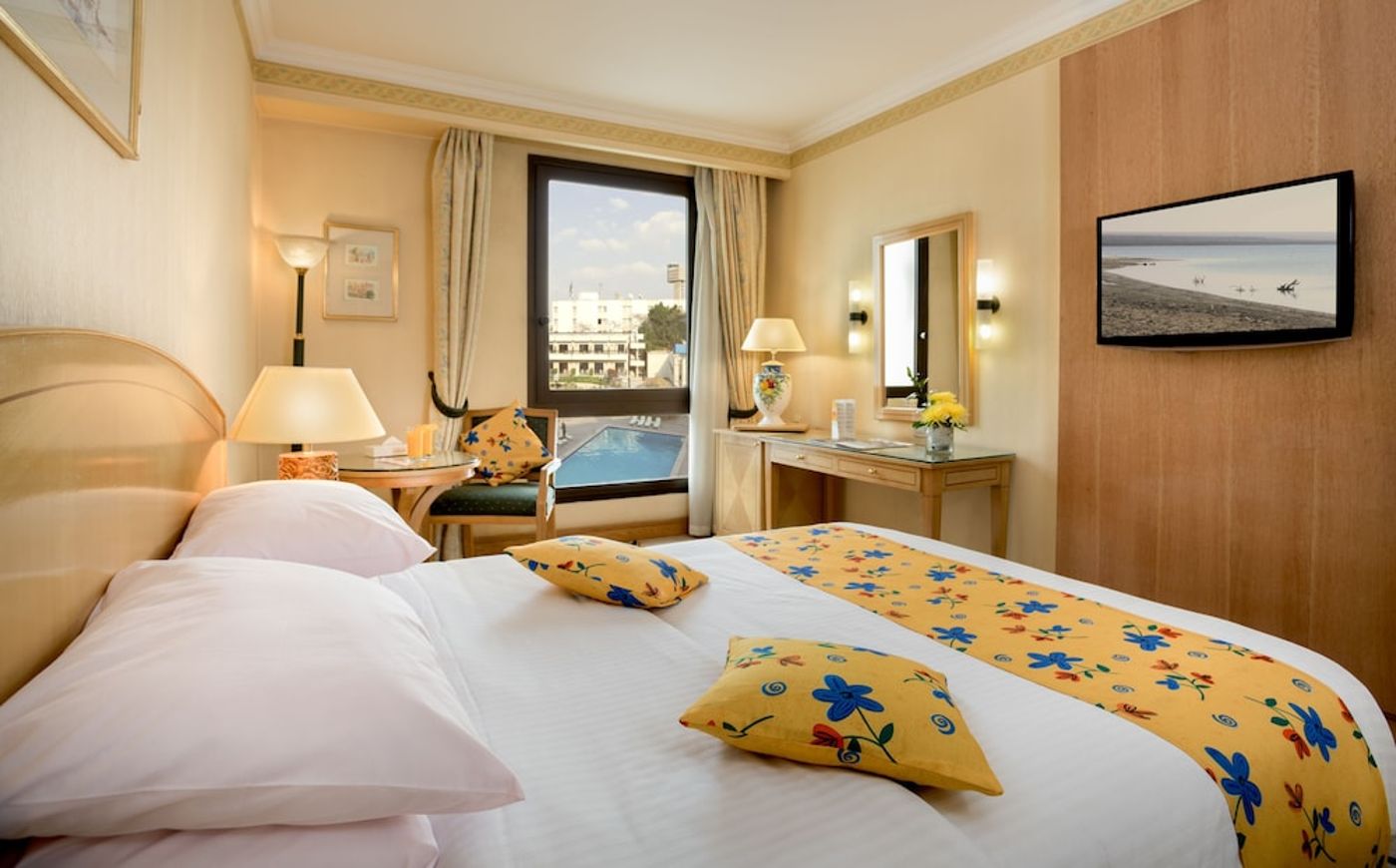 expedia-3159760-13