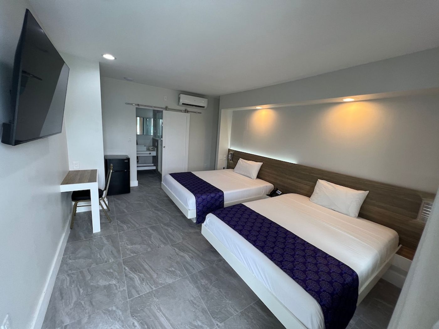 expedia-3162370-1
