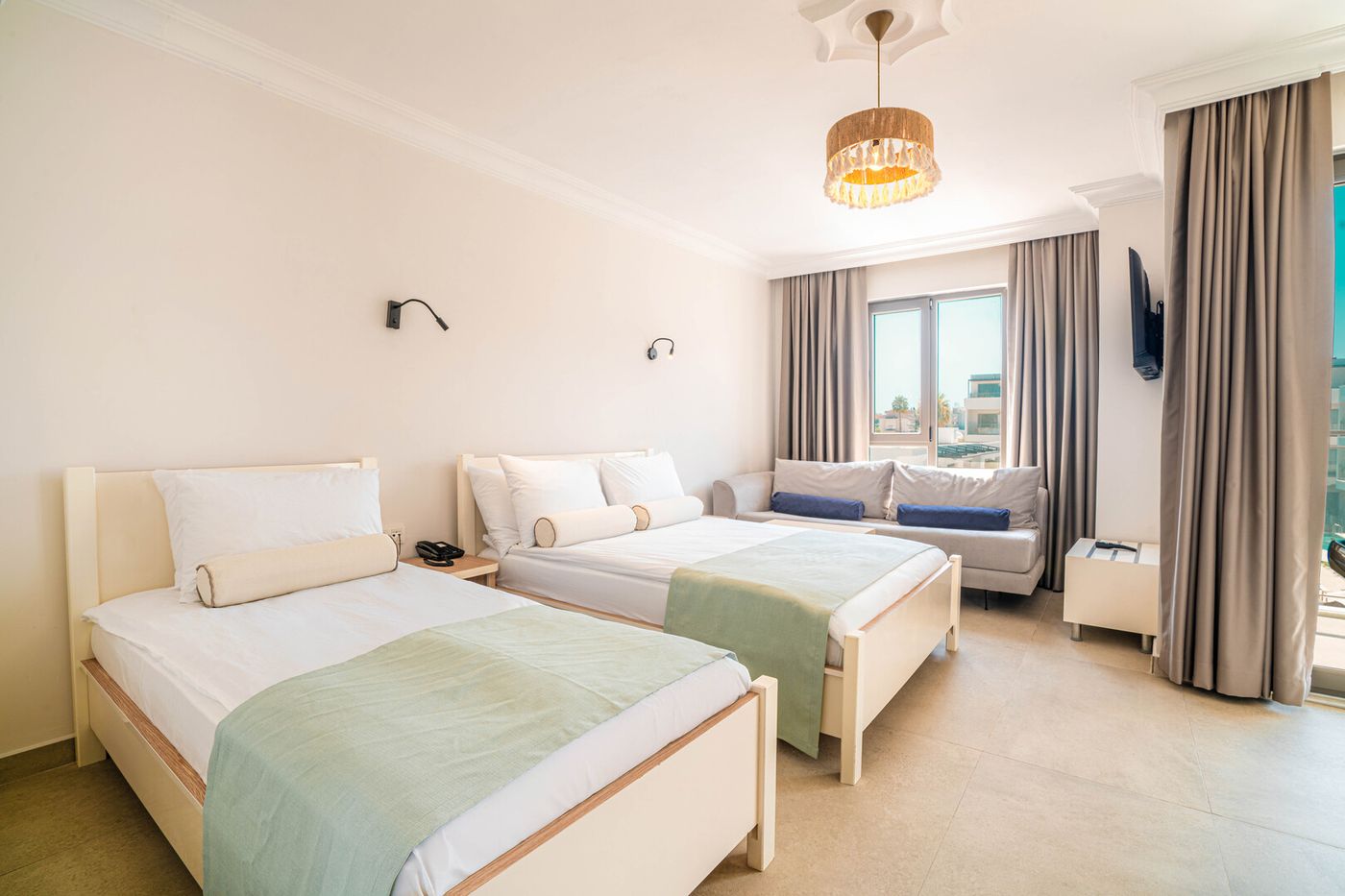 Victoria Princess Hotel (Adults Only 14+)