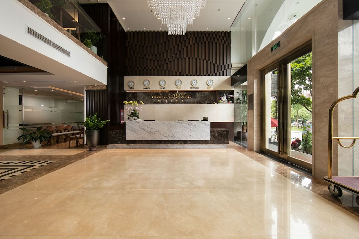 expedia-3164379-7