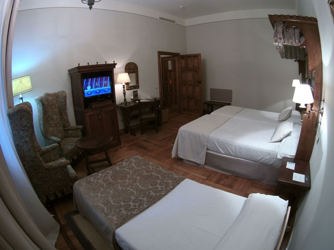 expedia-3157427-16
