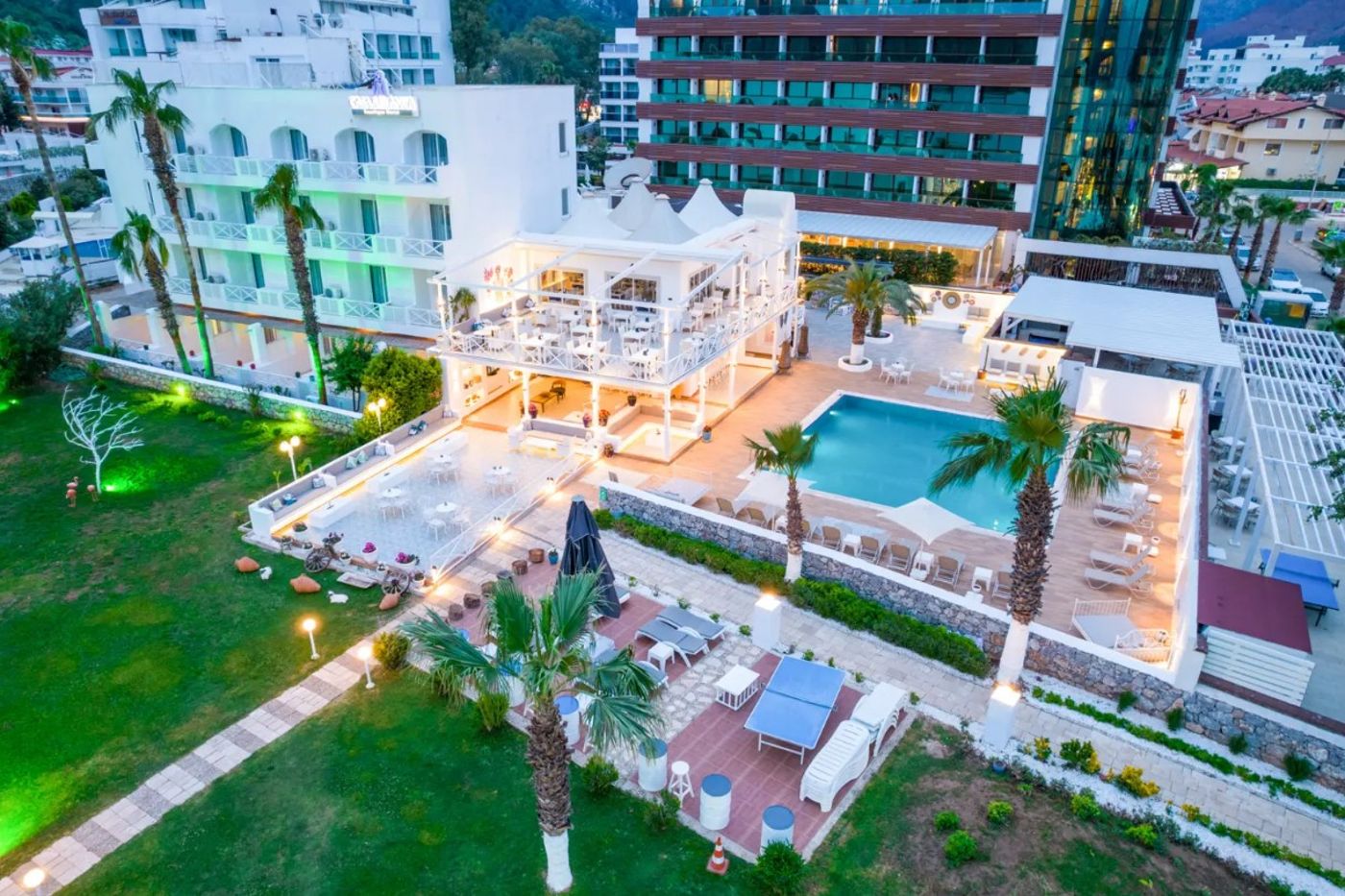 01.04.26 Casa Blanca Hotel 