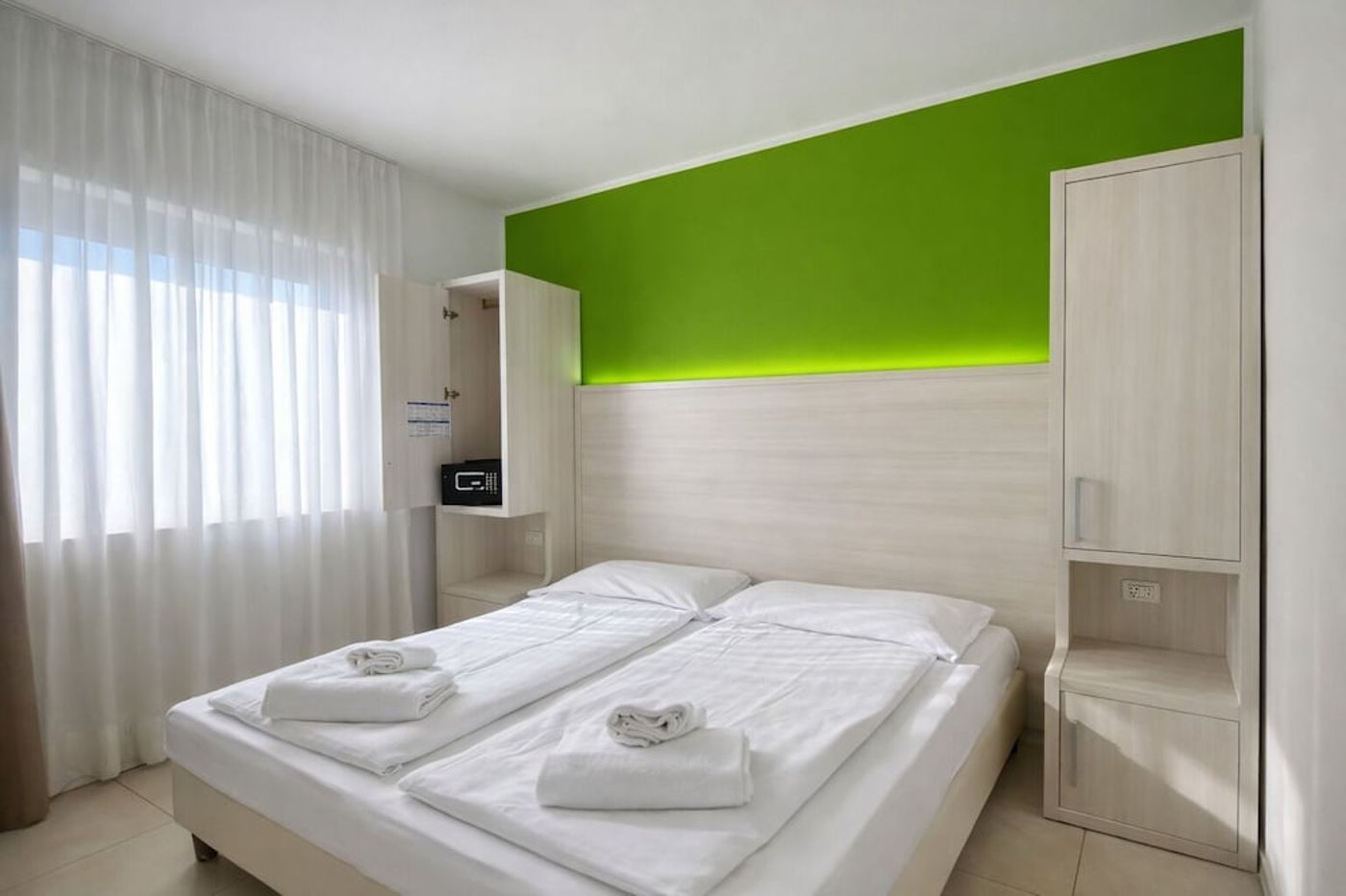 expedia-3166431-25
