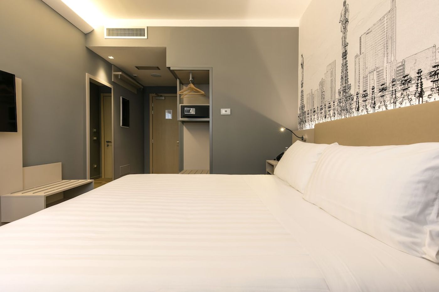 expedia-3163439-25