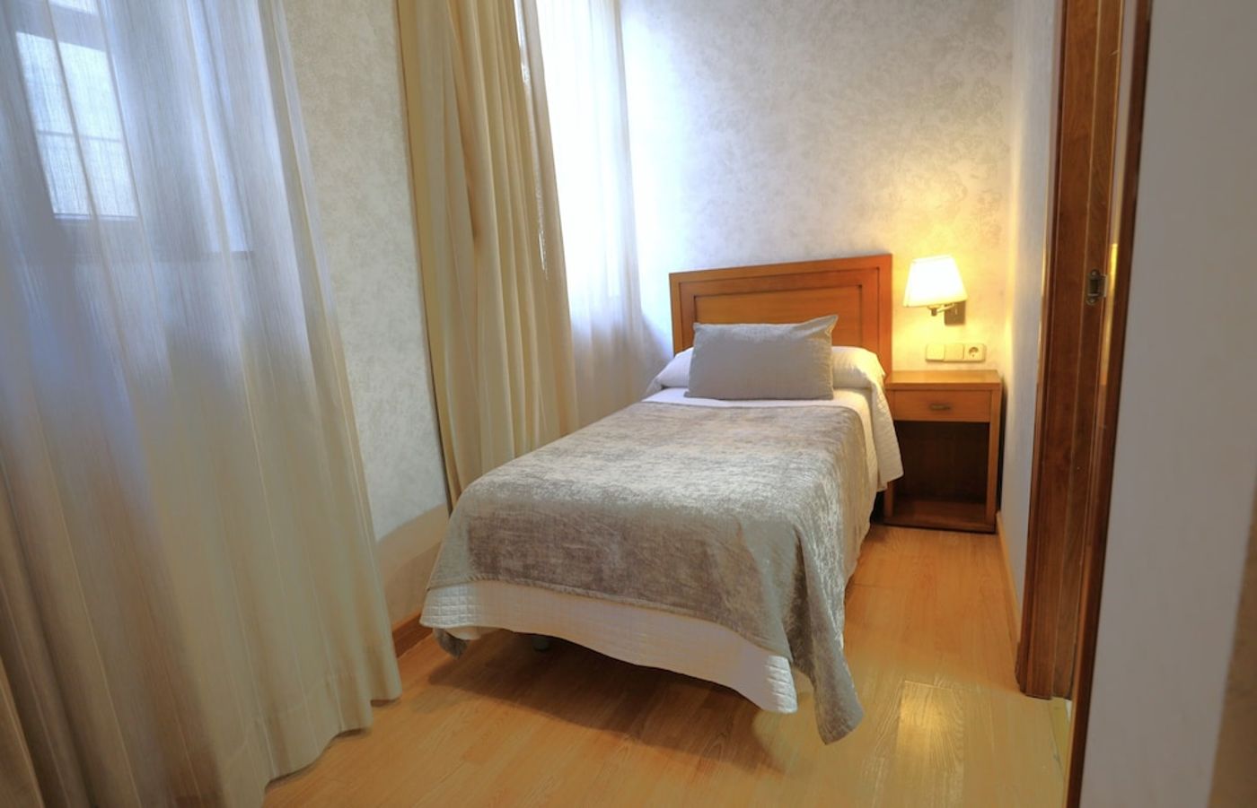 expedia-302617-26