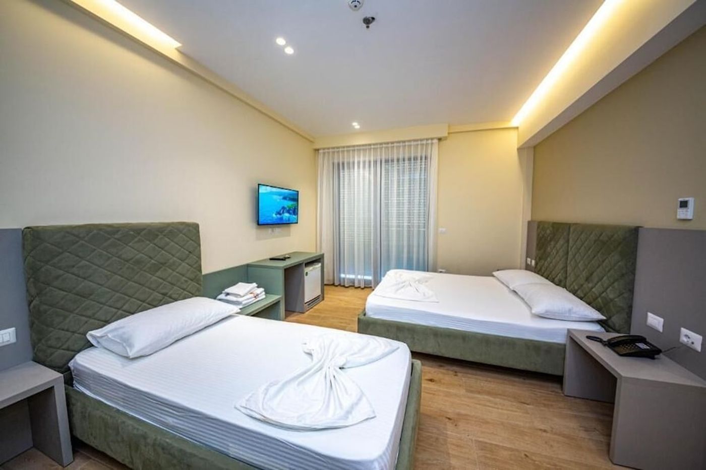 expedia-3156389-13