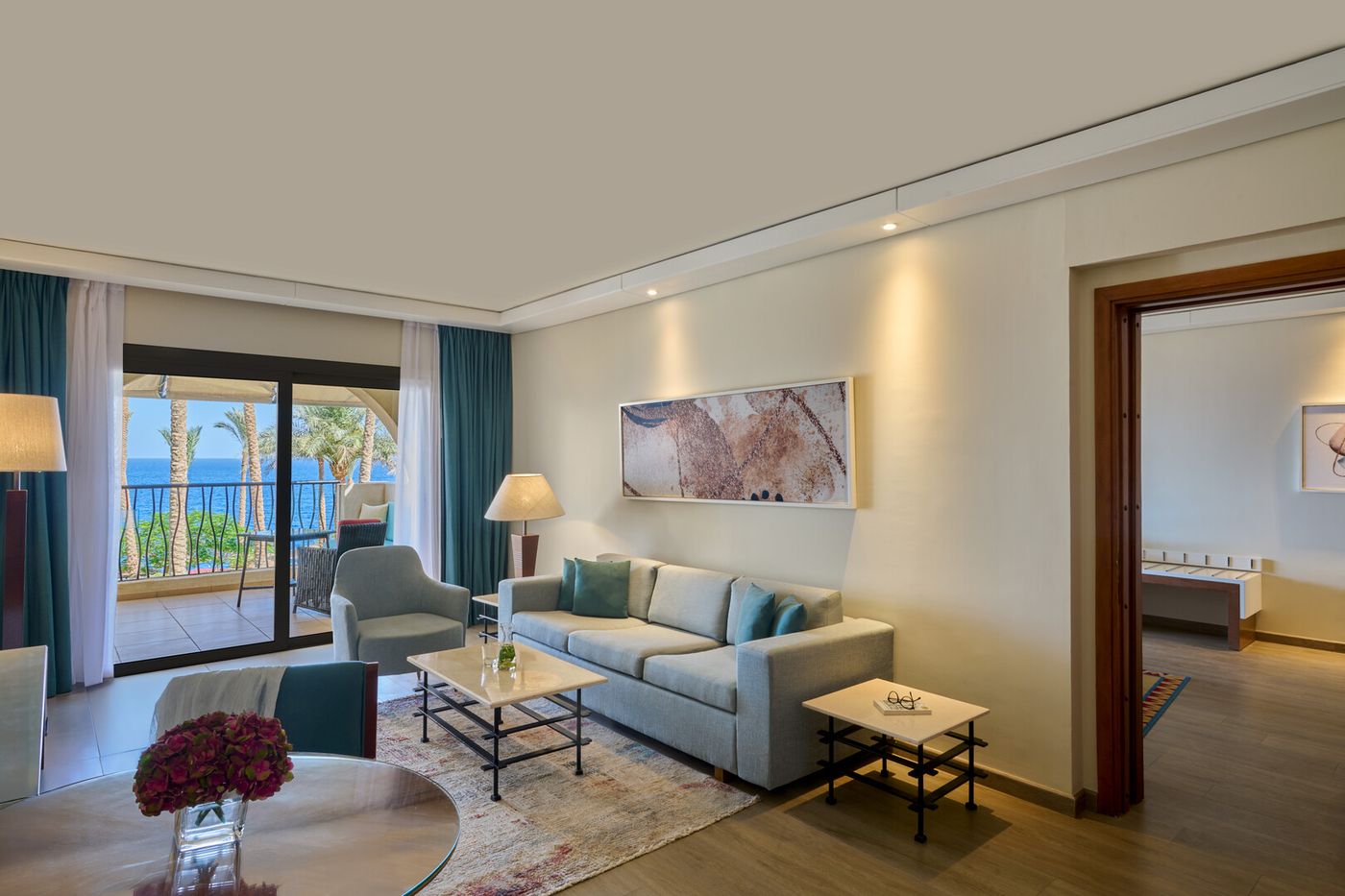 Grand Rotana Resort & Spa 18.09