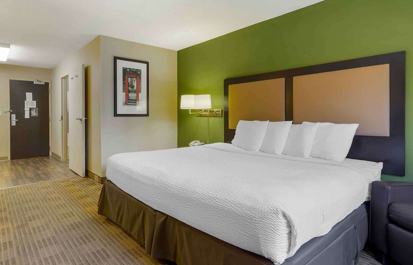 expedia-3162159-6