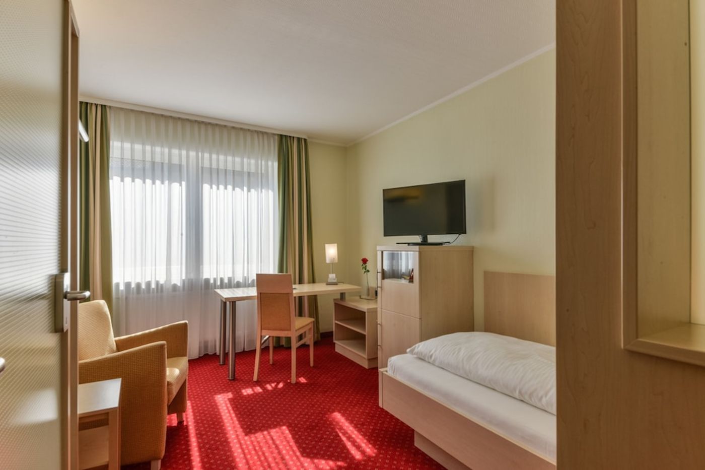 expedia-3165649-20