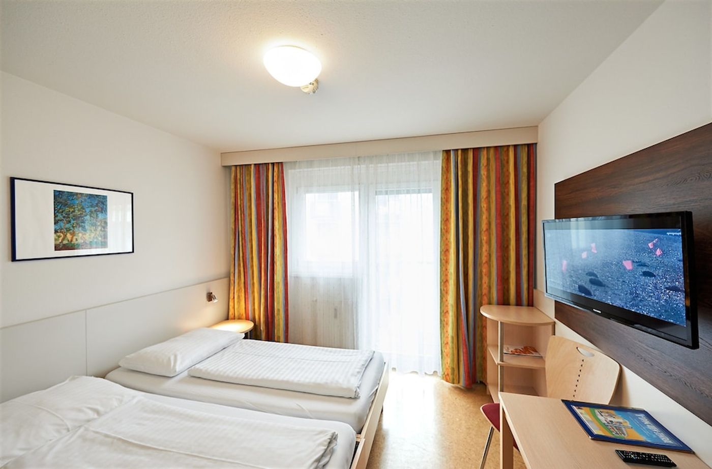 expedia-3163942-27