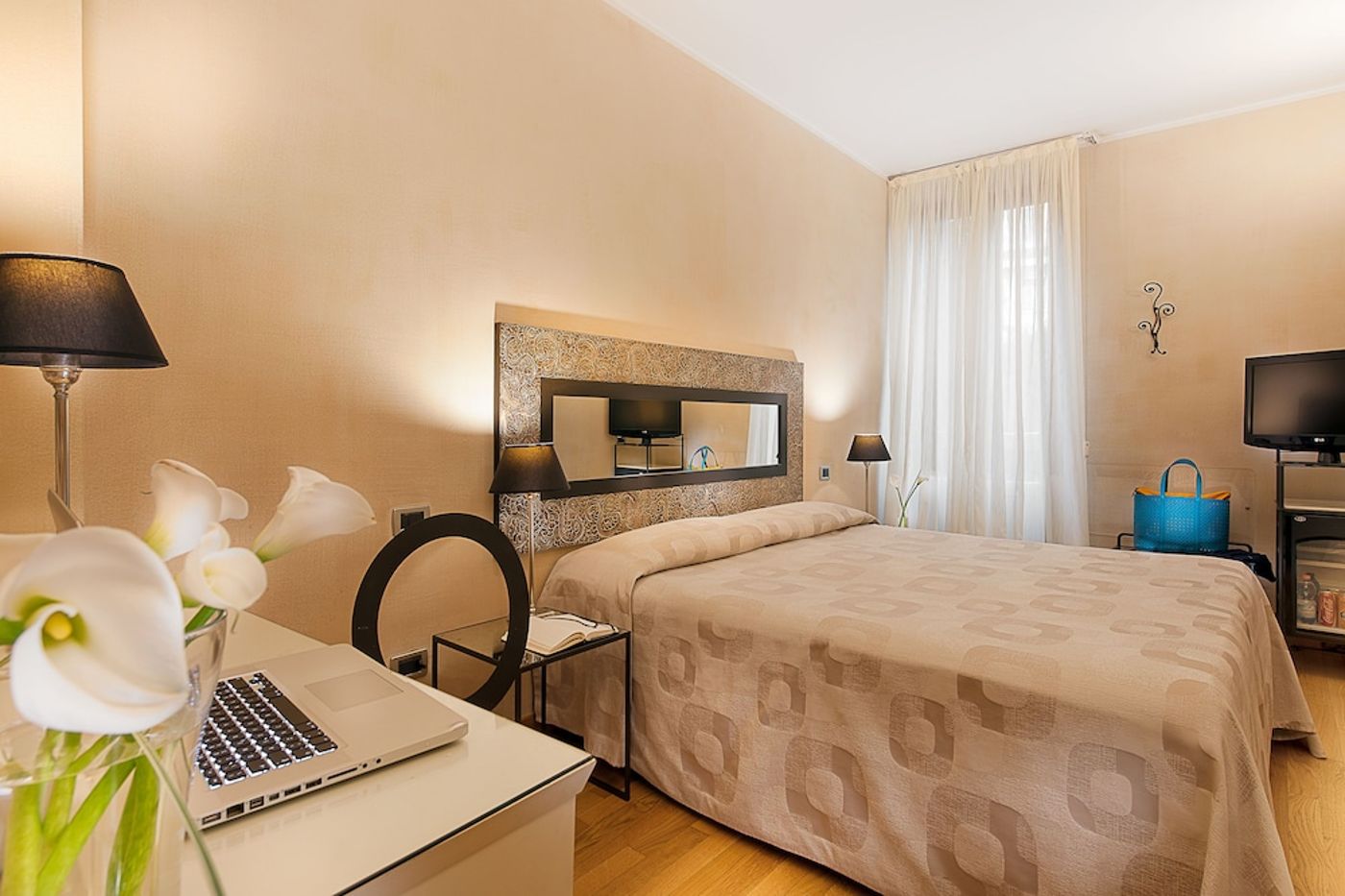 expedia-3158639-15