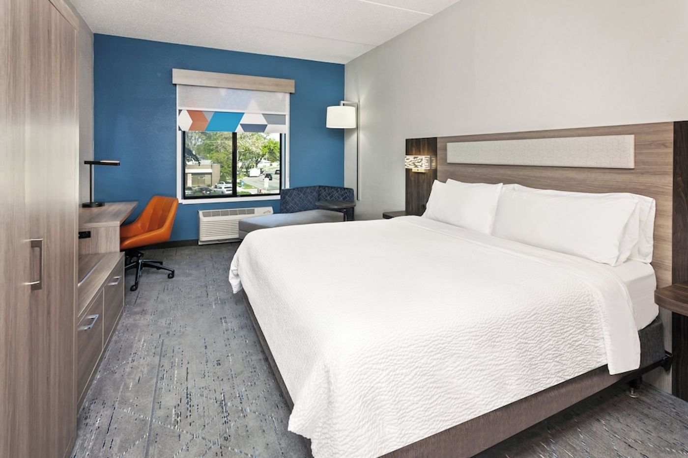 expedia-3162165-17