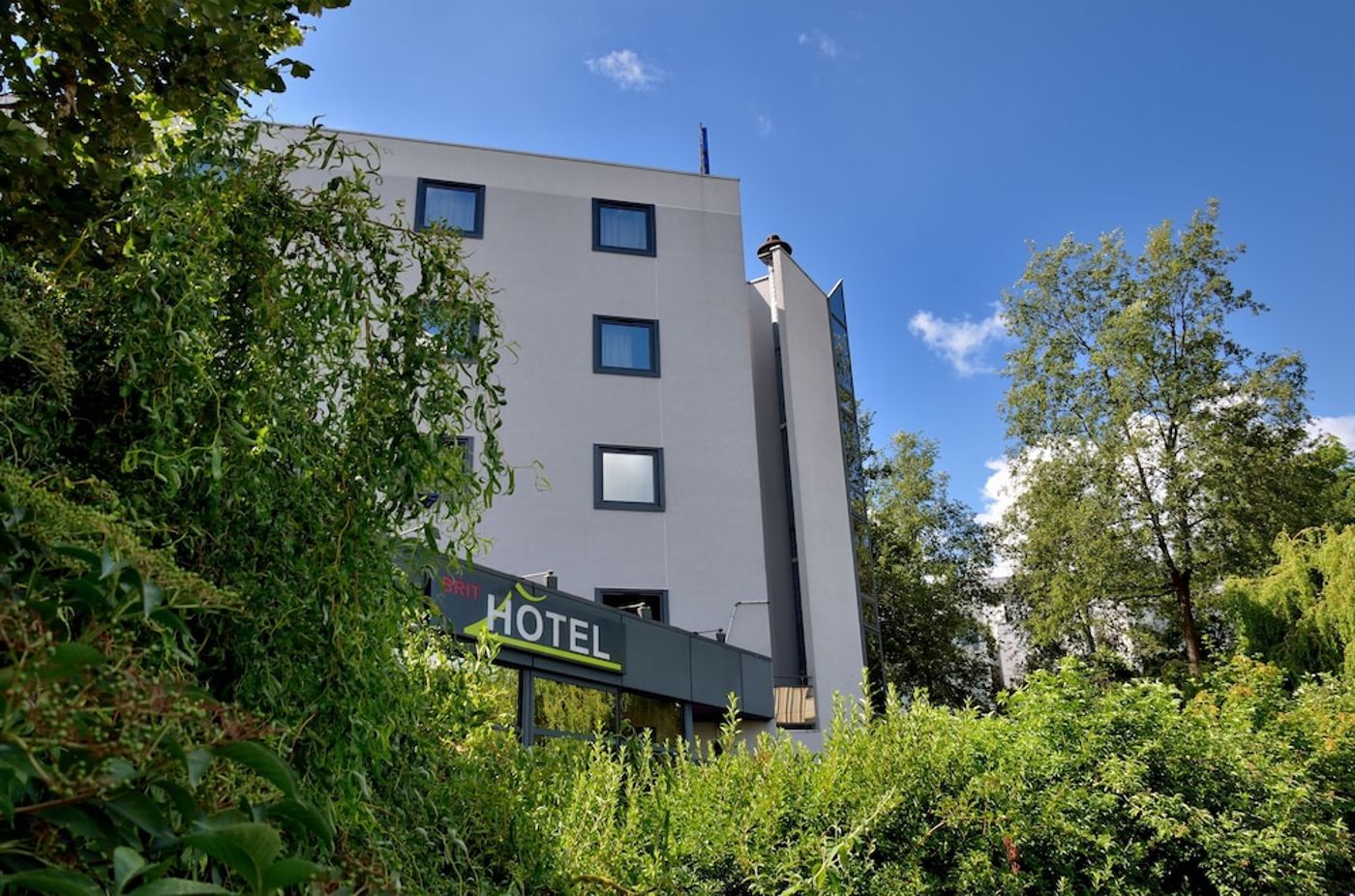 expedia-3161132-4