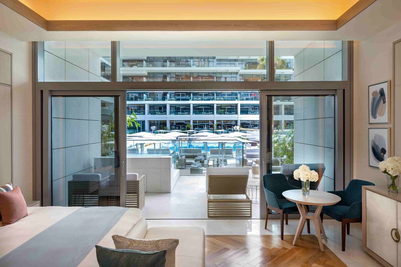 FIVE LUXE JBR