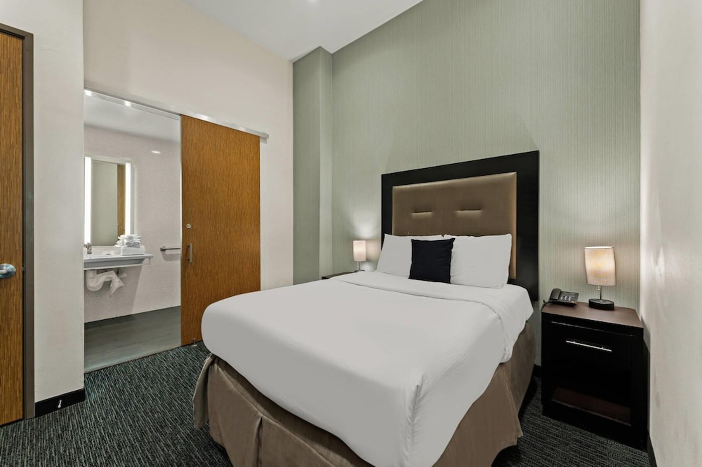 expedia-3161079-25