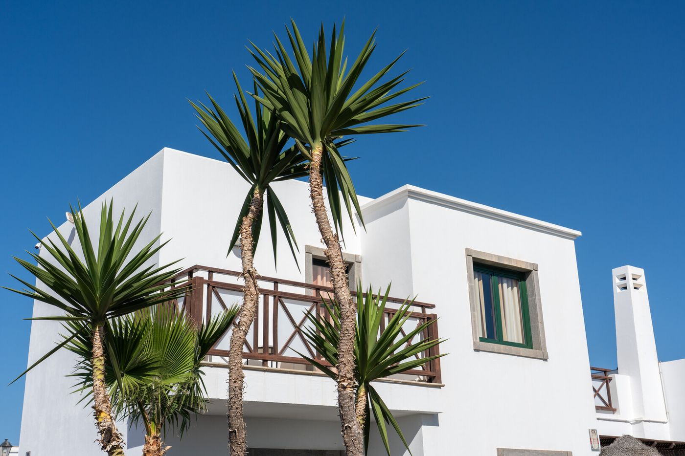 VILLAS PLAYA BLANCA BEACH MATE