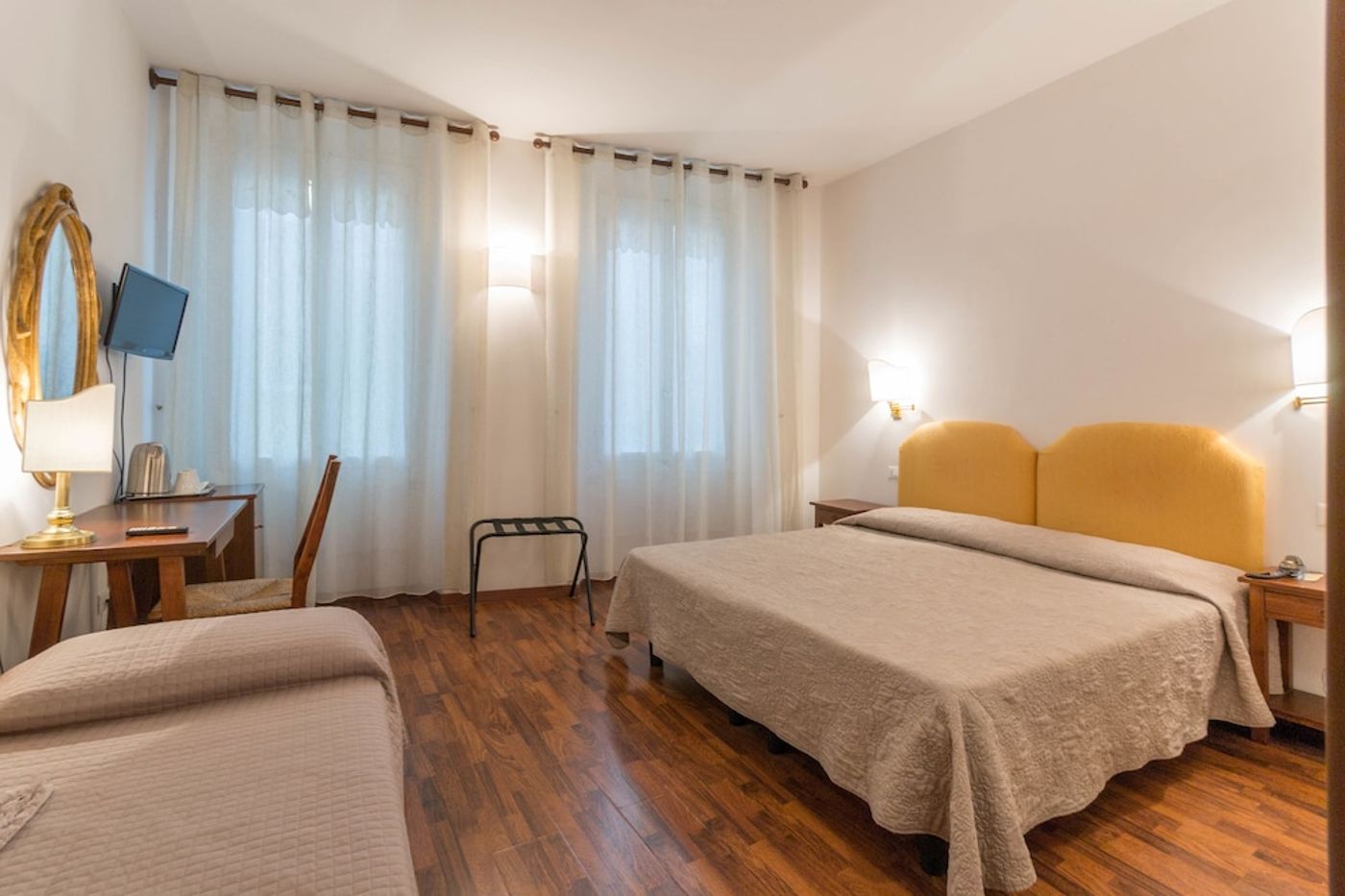 expedia-3041141-9