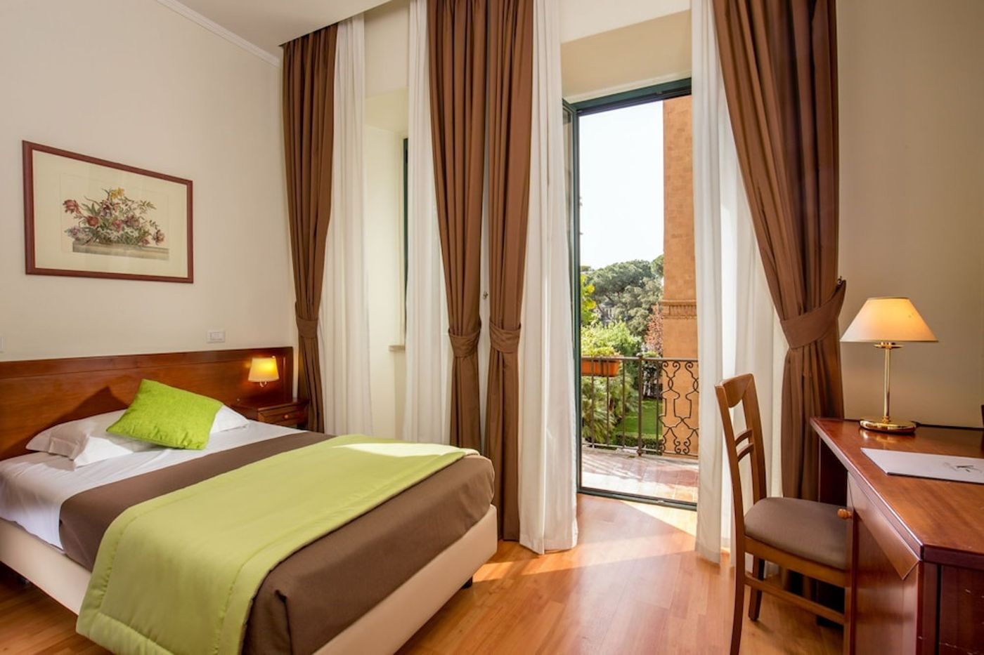 expedia-3163820-27