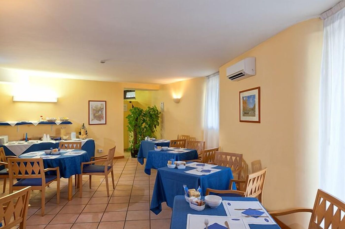 expedia-3163628-12