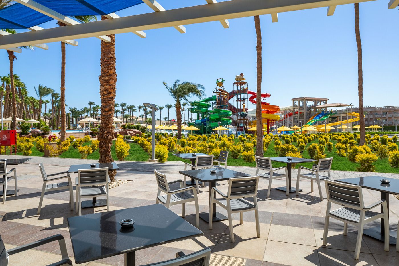  Beach Albatros Resort 30.01.