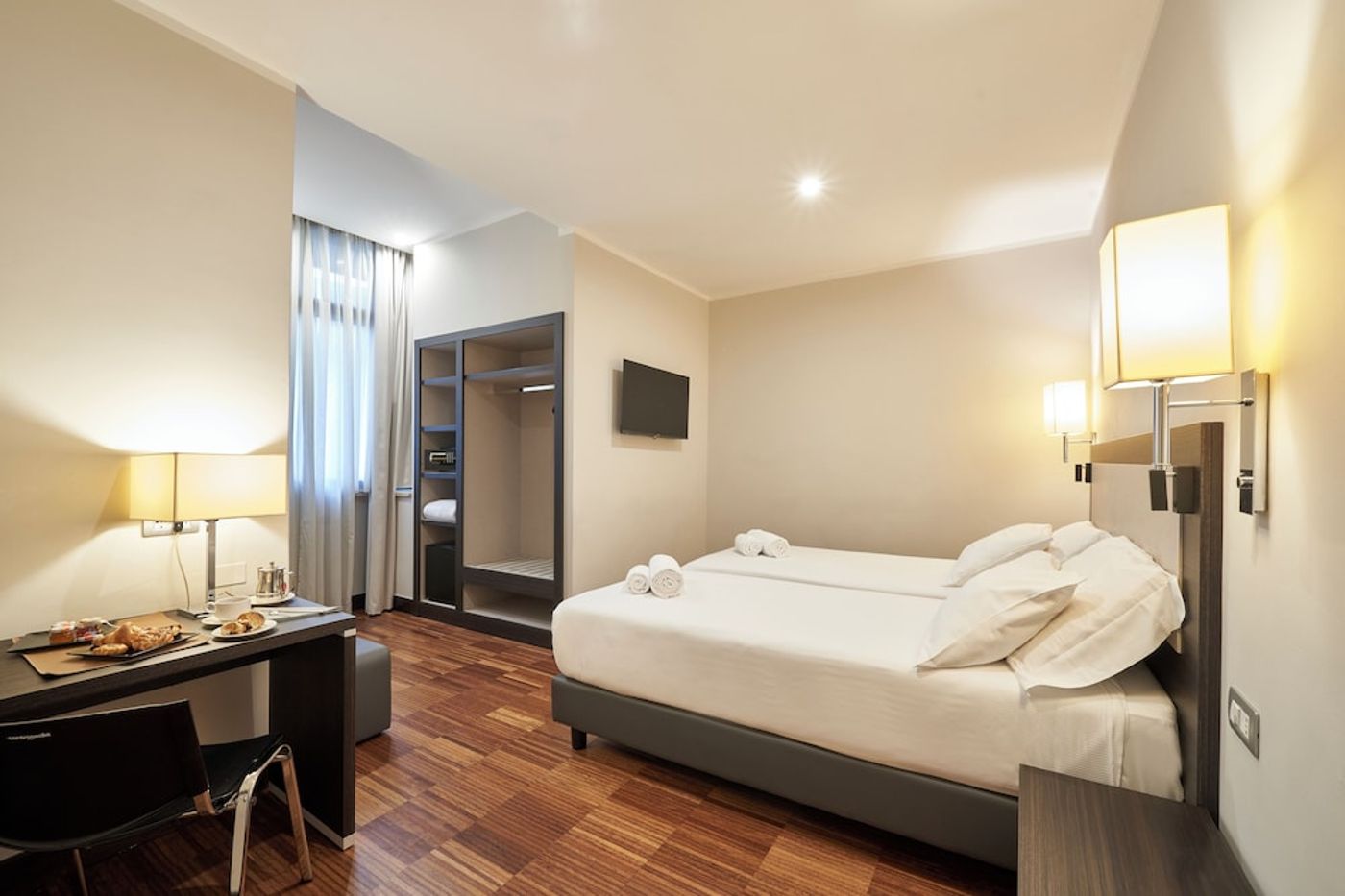expedia-3162283-8