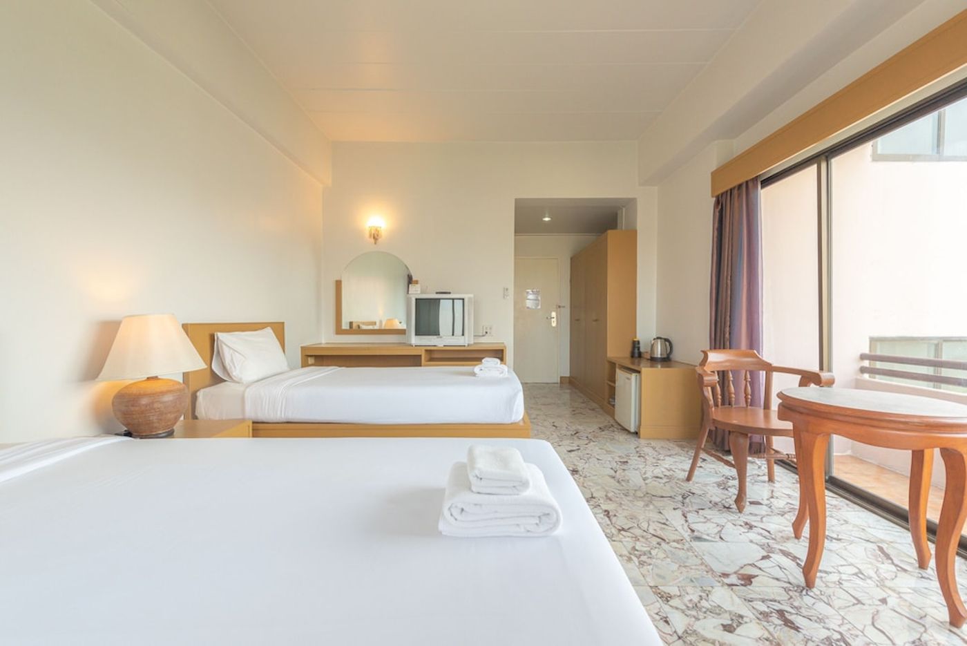 expedia-3162853-15